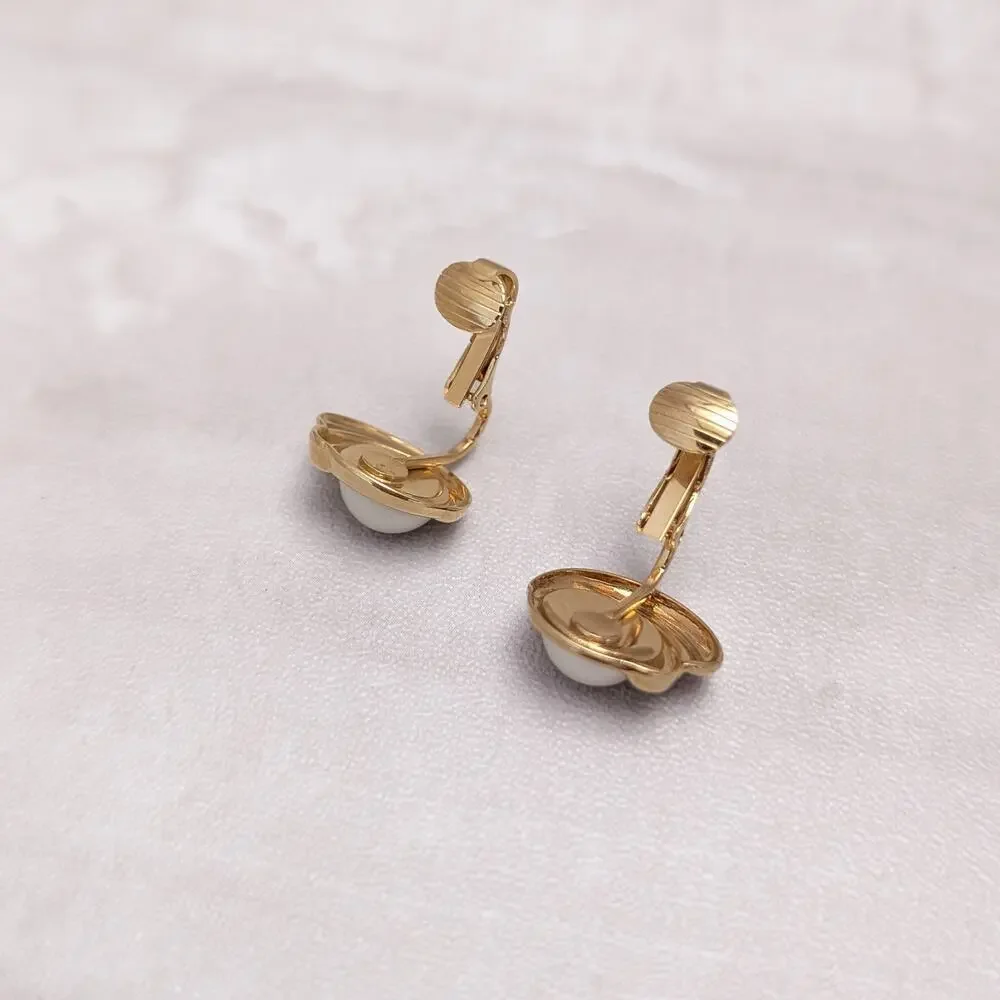 Vintage Clip On Earrings Stylish Classic Glam Gold Tone & Faux Pearl